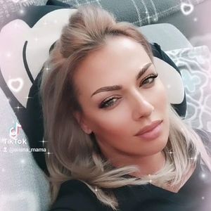 Meet your Posher, Dada